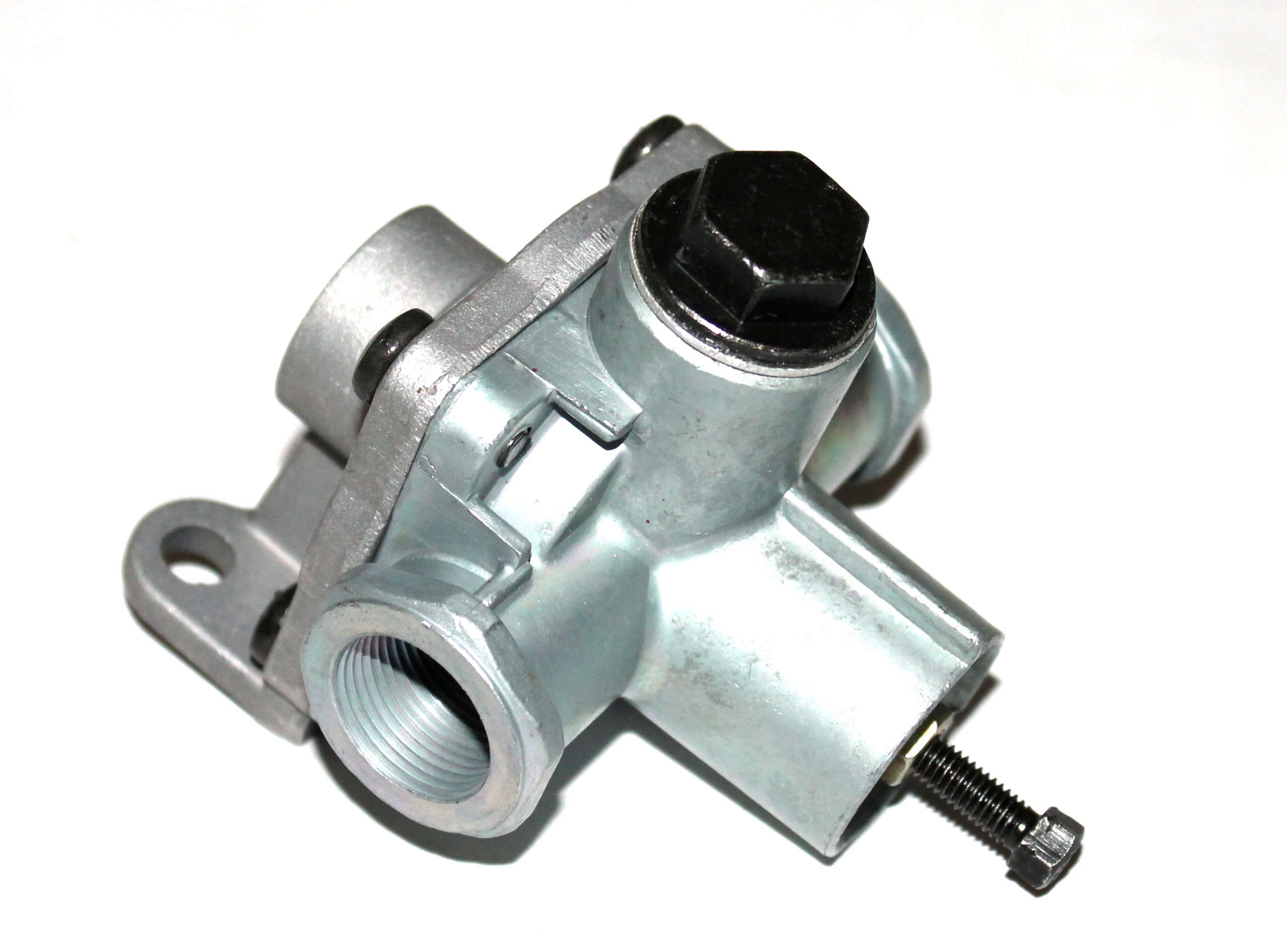 14.201.06 - ÇABUK TAHLİYE VALFİ